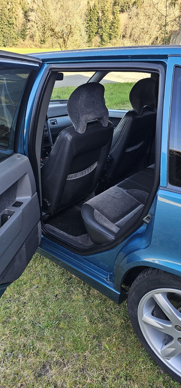 Volvo Automobili: Volvo 850 T5 – Usato da Brittnau venduto da Dead6O 5