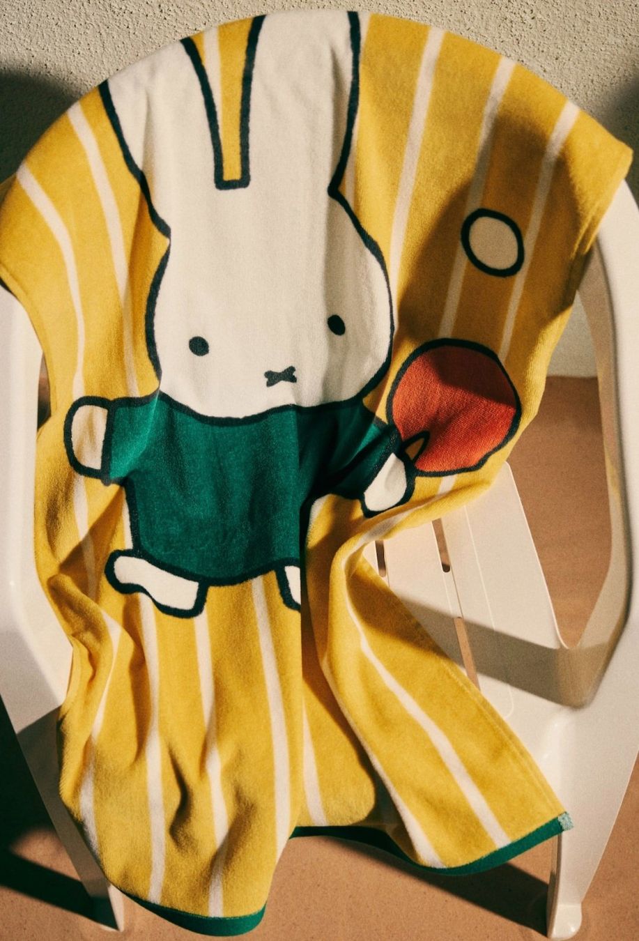 Taschen: Lot sac de plage et serviette Miffy – Neu und originalverpackt aus Sion von ema_9797 6