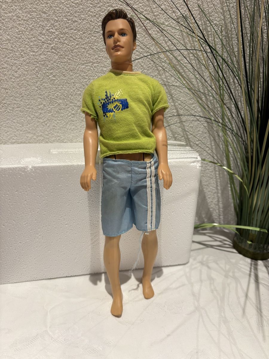 Bambole: Ken Puppe Mattel 2004 defekt – Usato da Flums venduto da Limatools 1