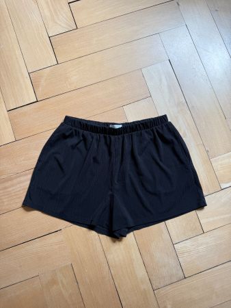 MSCH - Shorts schwarz plissiert M