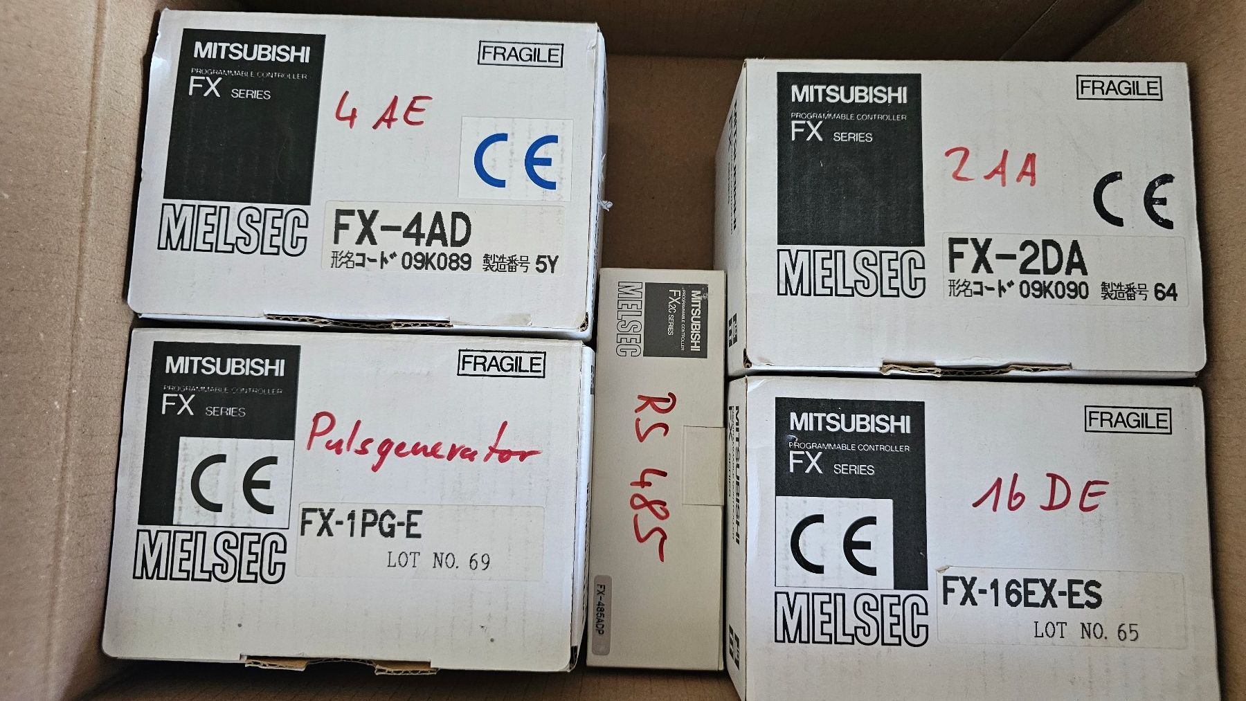Mitsubishi Componenti elettronici: Konvolut MITSUBISHI MELSEC FX Serie div. Module – Nuovo (secondo la descrizione) da Boniswil venduto da LakeSide_Boniswil