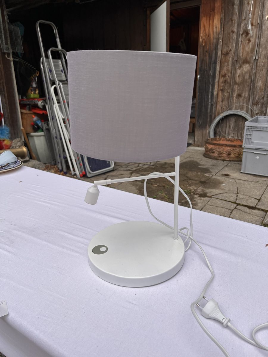Lampade: Tischleuchte mit Leselamp (93) – Usato da Glattfelden venduto da maa_qcj8 1