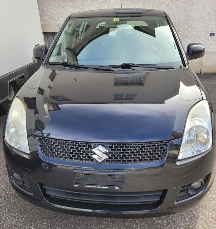 Bonne SUZUKI Swift 1.3i 4x4/4WD, année 2014 Seulmnt 108000km