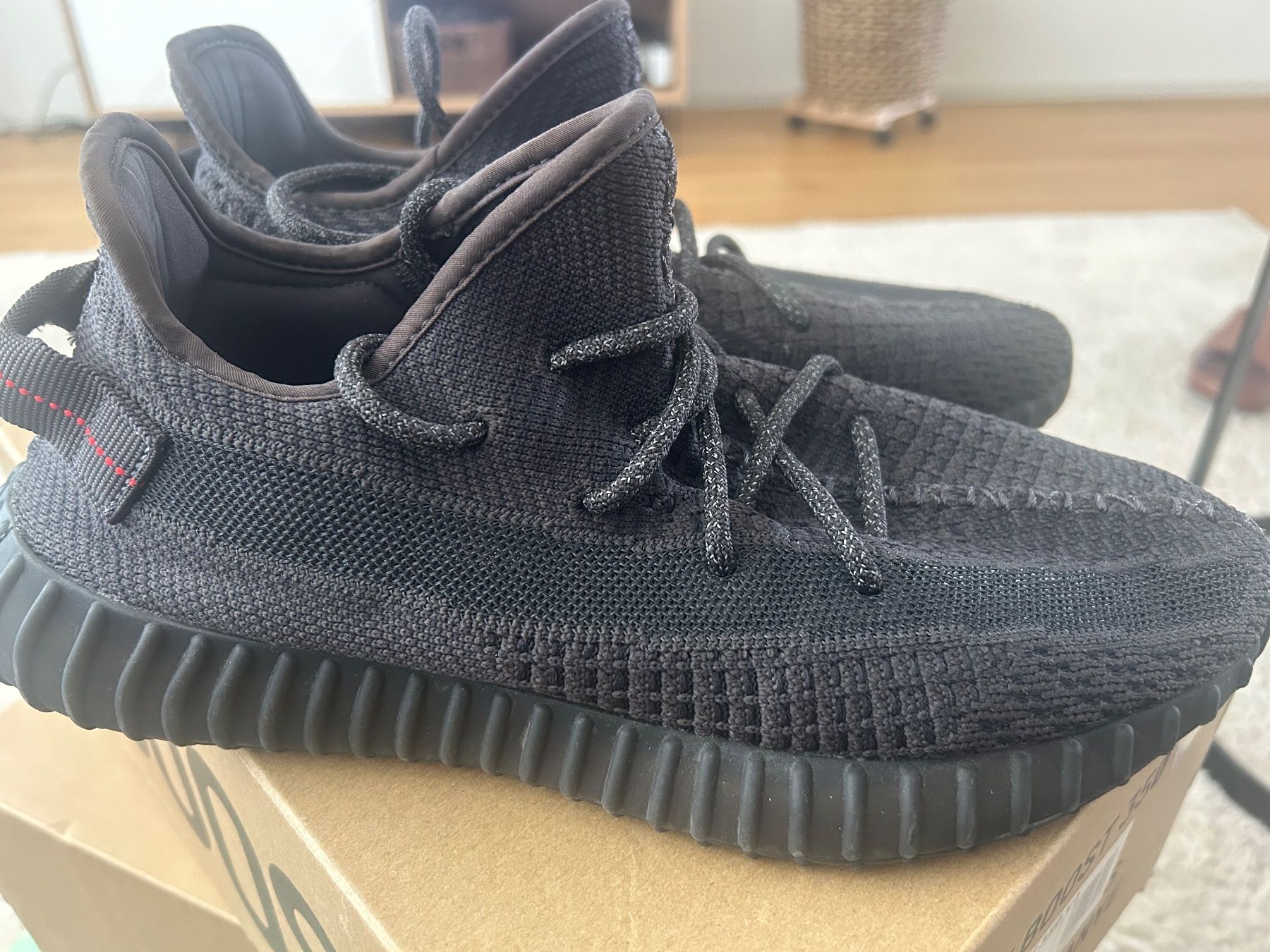 Adidas Herrenschuhe: Adidas Yeezy Boost 350 V2 Static  Gr. 43 1/3 – Gebraucht aus Zürich von Guti90 2