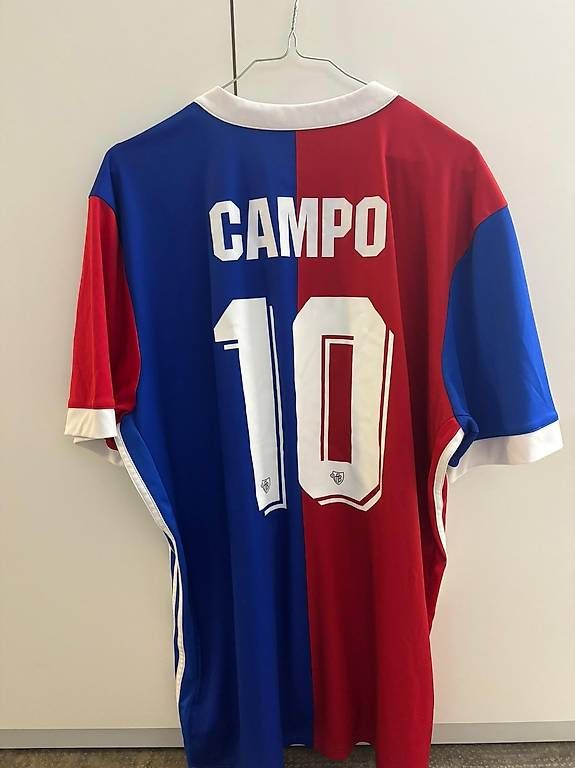 FC Basel Leibchen & Hosen: FC Basel Samuele Campo Trikot 17/18 Gr. XL – Gebraucht aus Basel von noe.isler
