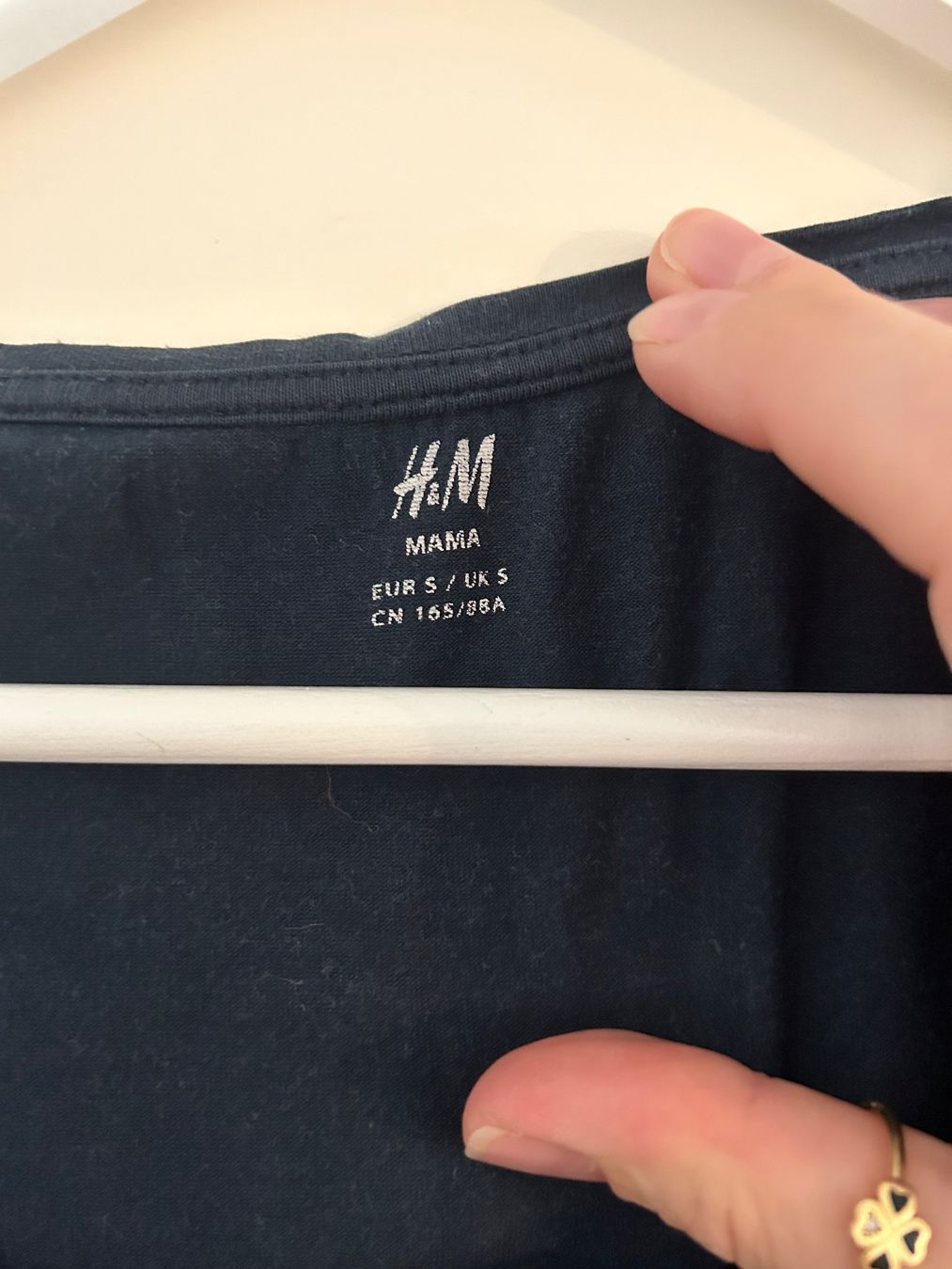 H&M Top: Umstandsshirt 3/4 blau mit weissen Pünktchen – Usato da Zürich venduto da predisha 2