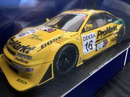 Opel Calibra V6.    1:18