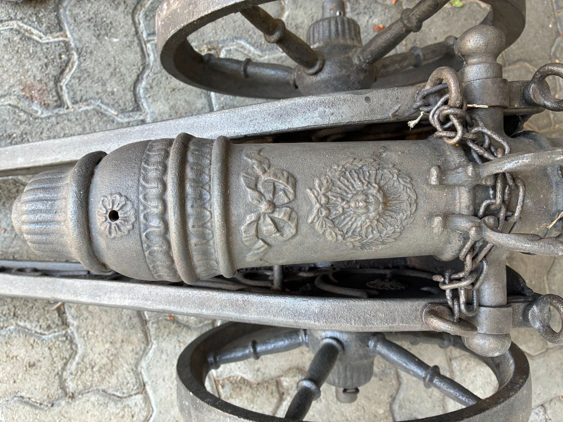Modellbausätze & Standmodelle: Schwarzpulver Klein-Kanone – Gebraucht aus Weiningen ZH von Gubristtunnel 2