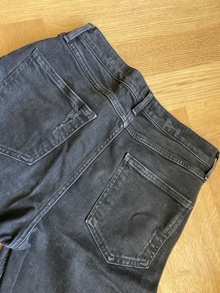 Jeans: Jeanshose River Island – Usato da Luzern venduto da 2ndchances 1