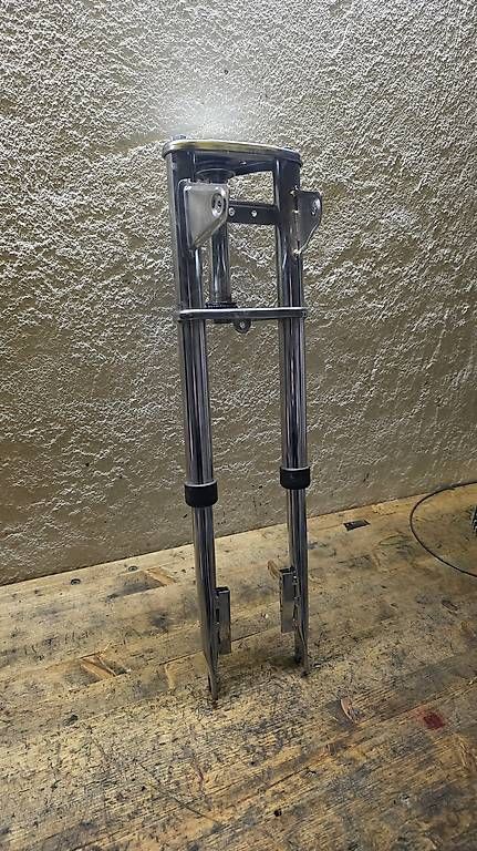 Ebr Pièces pour mobylette: Puch EBR Gabel chrom – D'occasion à Finsterhennen par Miproper