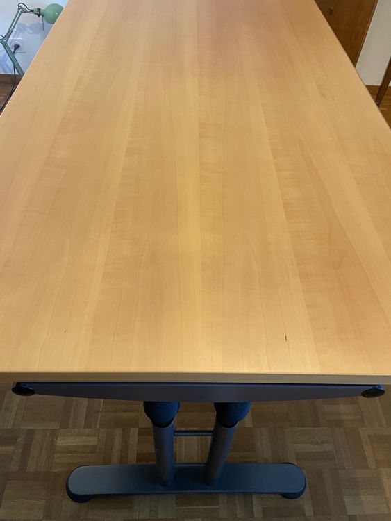 Scrivanie: Einstellbarer Bürotisch - Top Zustand! – Usato da Küsnacht ZH venduto da ElenaT20 2