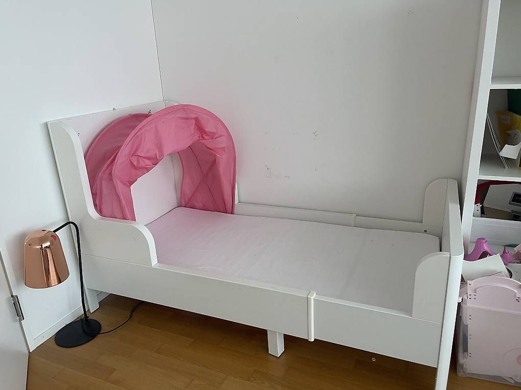 Letti: IKEA Bett und Kopfteil – Usato da Oberrohrdorf venduto da nue_ibishi 2