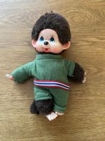 Monchhichi Plüschfigur grün bekleidet gebrauchter Zustand