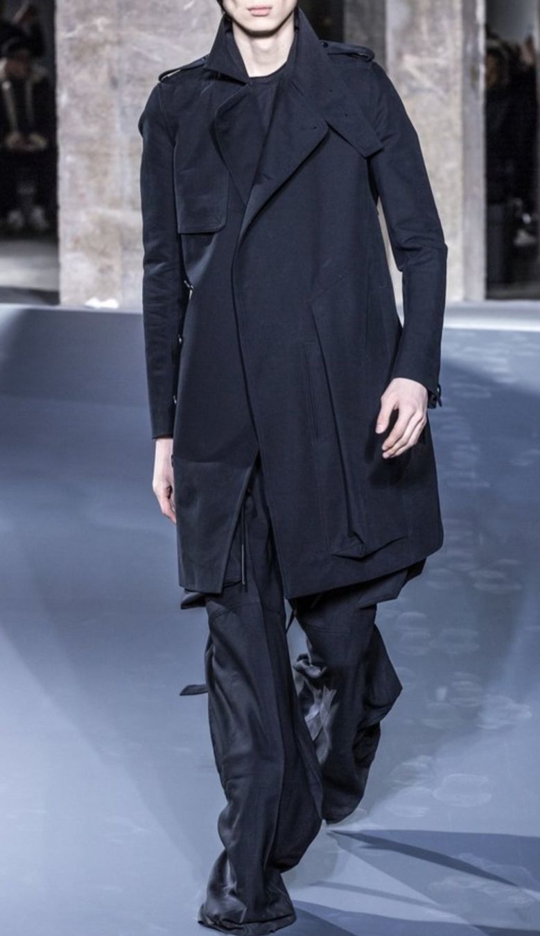 Rick Owens Cappotti: Rick Owens | RUNWAY | Mastodon Trench – Usato da Basel venduto da noah27