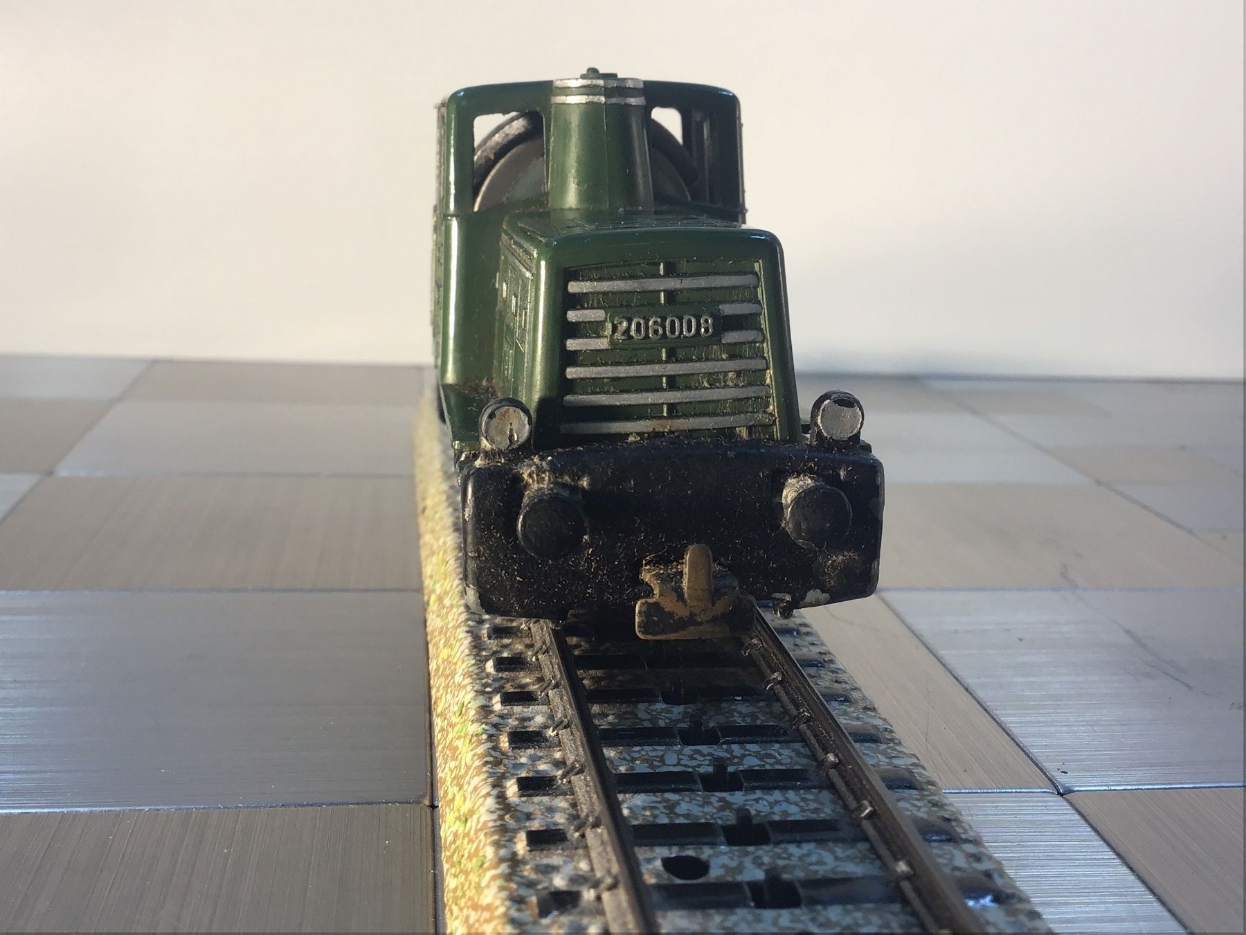 Fleischmann Modellini di ferrovie: FLEISCHMANN LOKOMOTIVE H0 – Usato da Männedorf venduto da Spezial-Modelle 1