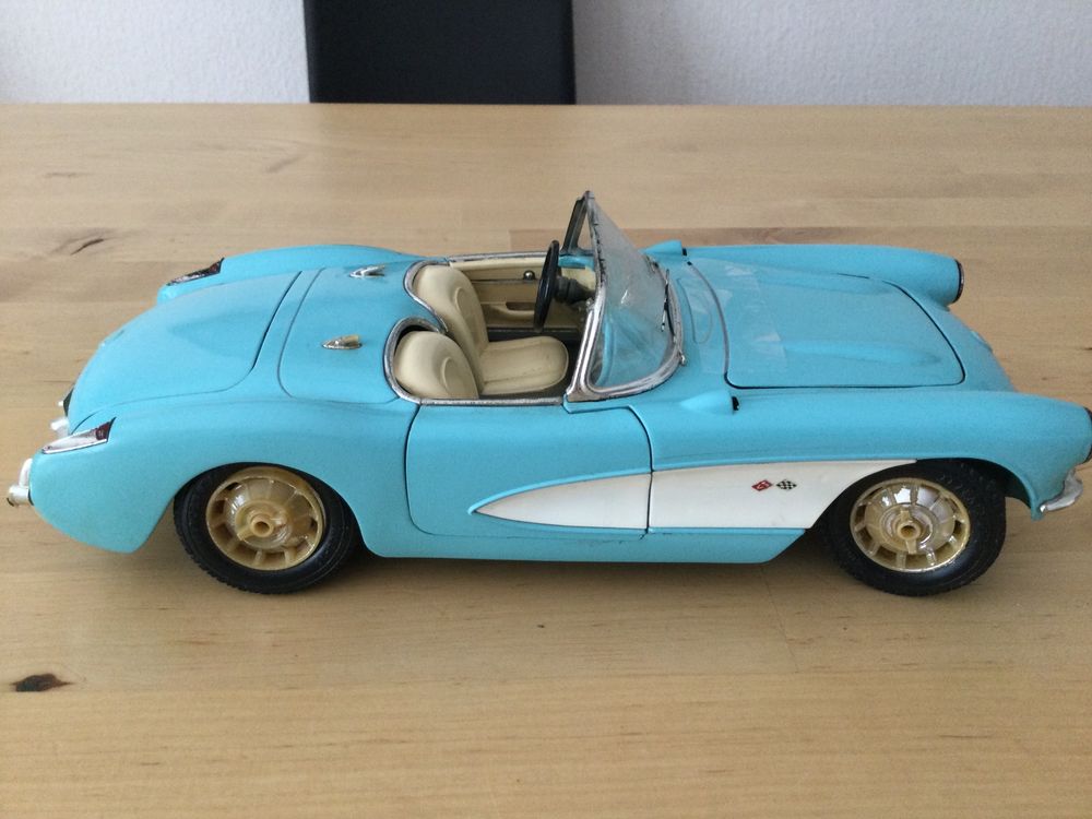 Calandre 1/18 Chevrolet Corvette 1957 Par Bburago