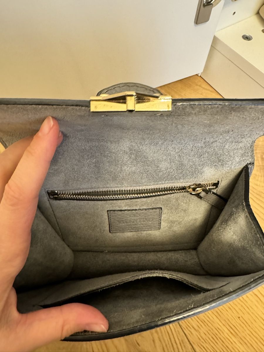 Valentino Taschen für Damen: Valentino Designer Tasche – Gebraucht aus Basel von ValentinaC01 5
