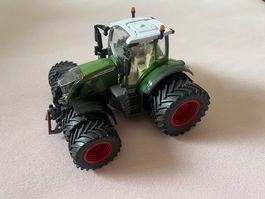 Siku Fendt 724 Vario mit Zwillingsbereifung
