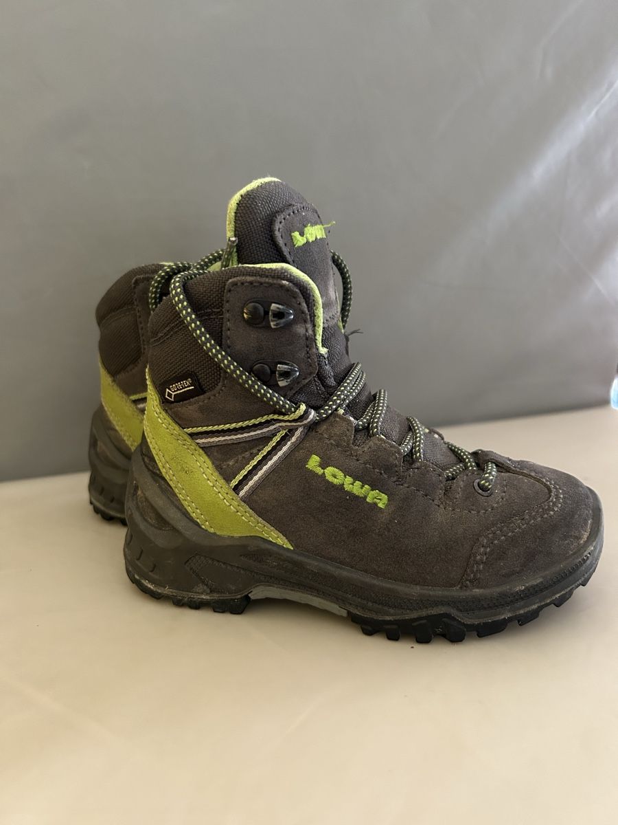 Lowa Scarpe per ragazzi: LOWA Wanderschuhe Gr. 27 – Usato da Steffisburg venduto da Kudiru 2