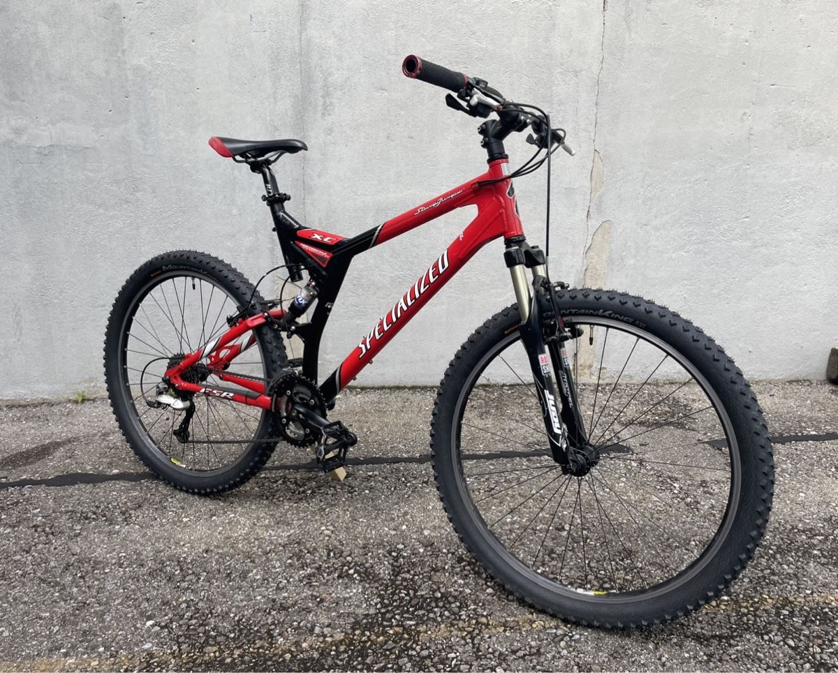 Specialized Velos: Specialized Stumpjumper XC, Enduro Mountainbike, Fully MTB – Gebraucht aus Bern von  7