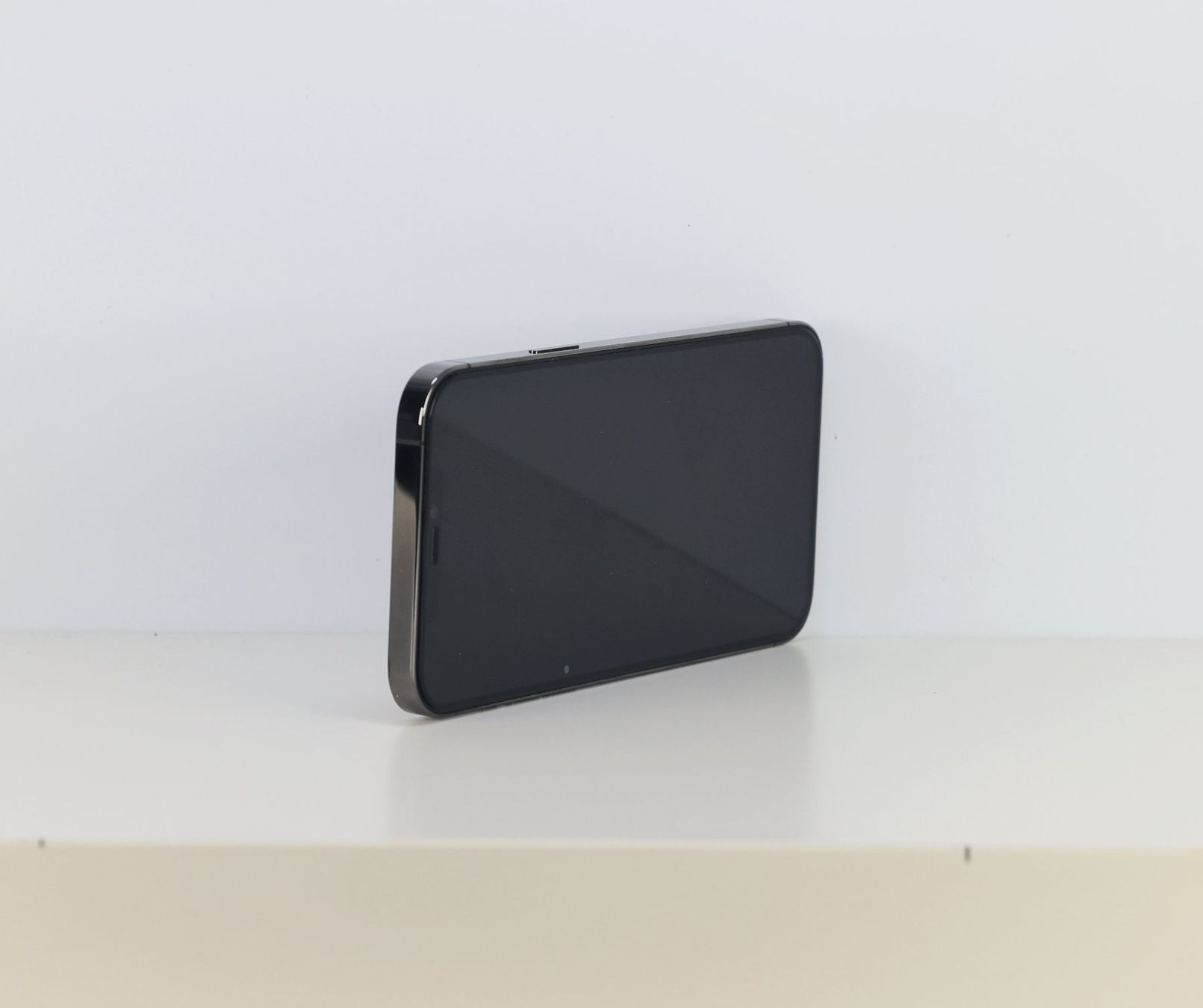 Apple Handys / Smartphones: Verkaufe IPhone 12 Pro Max, Graphite 256 Gb – Gebraucht aus Gisikon von  5