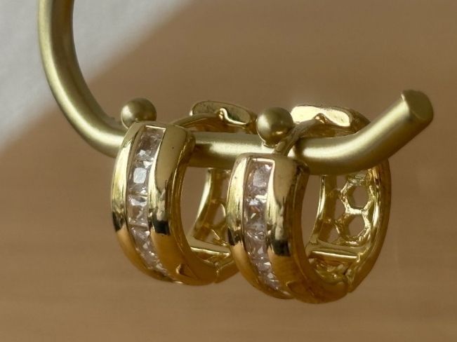Orecchini pendenti & Orecchini a lobo: Luxus Elegante Creolen  Ohrstecker Farbe Gold – Nuovo (secondo la descrizione) da Biel-Bienne venduto da Roserosse13 3