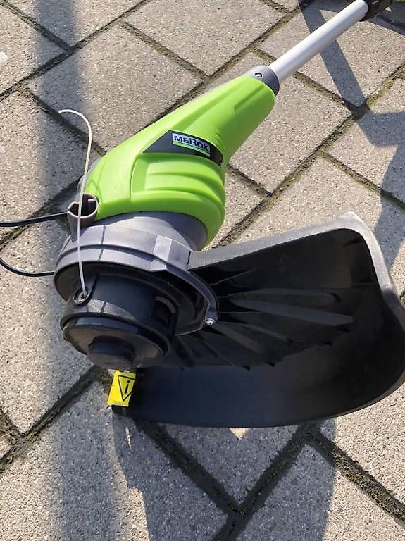 Tutte le macchine: Trimmer Merox / Rasentrimmer – Usato da Volketswil venduto da Ahot 4