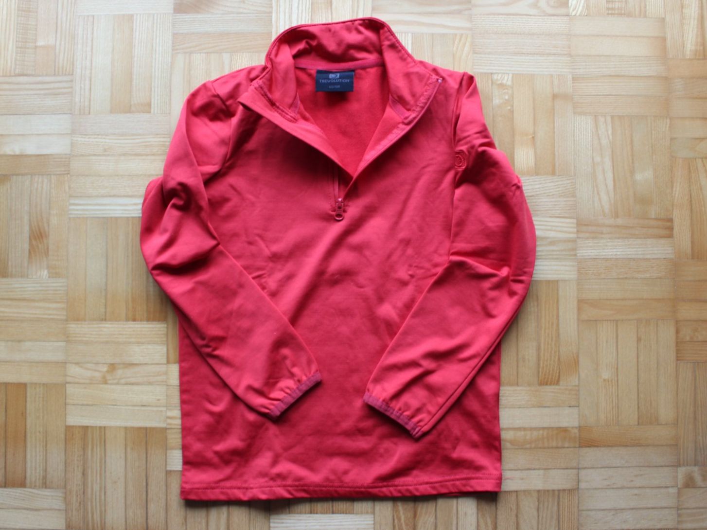Lotti & Set di vestiti: Skipulli / Midlayer und Kappen 122/128 Trevolution Nike – Usato da Walliswil-Nbipp venduto da Speer516 3