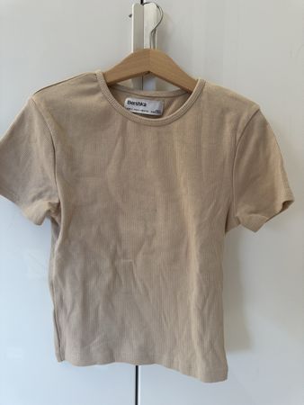 Bershka Ripp Shirt Beige, Gr. S, Top Zustand für Sommer