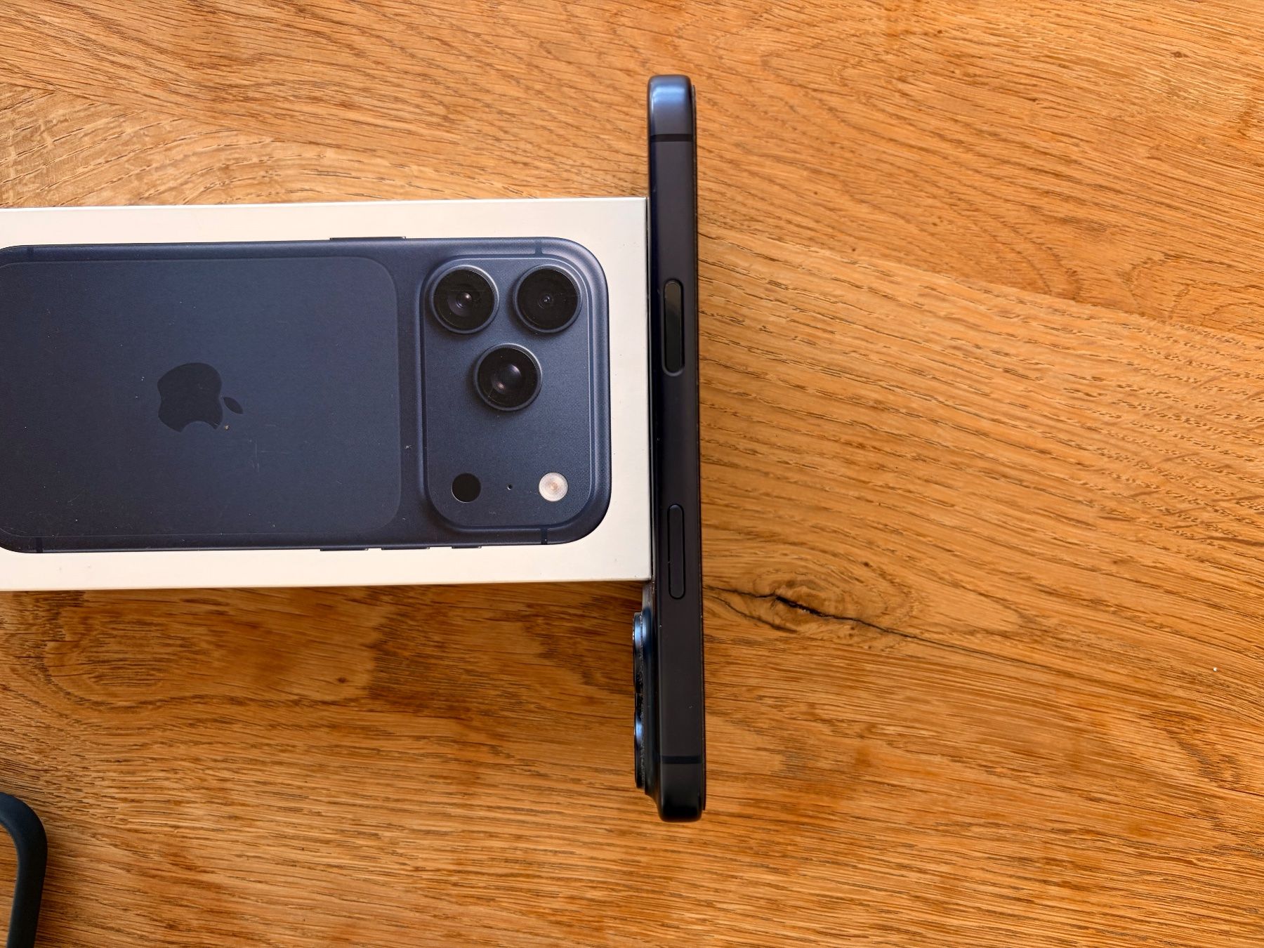 Apple Handys / Smartphones: iPhone 17 Pro 1TB Deep Blue – Gebraucht aus Schafisheim von jellibob 2