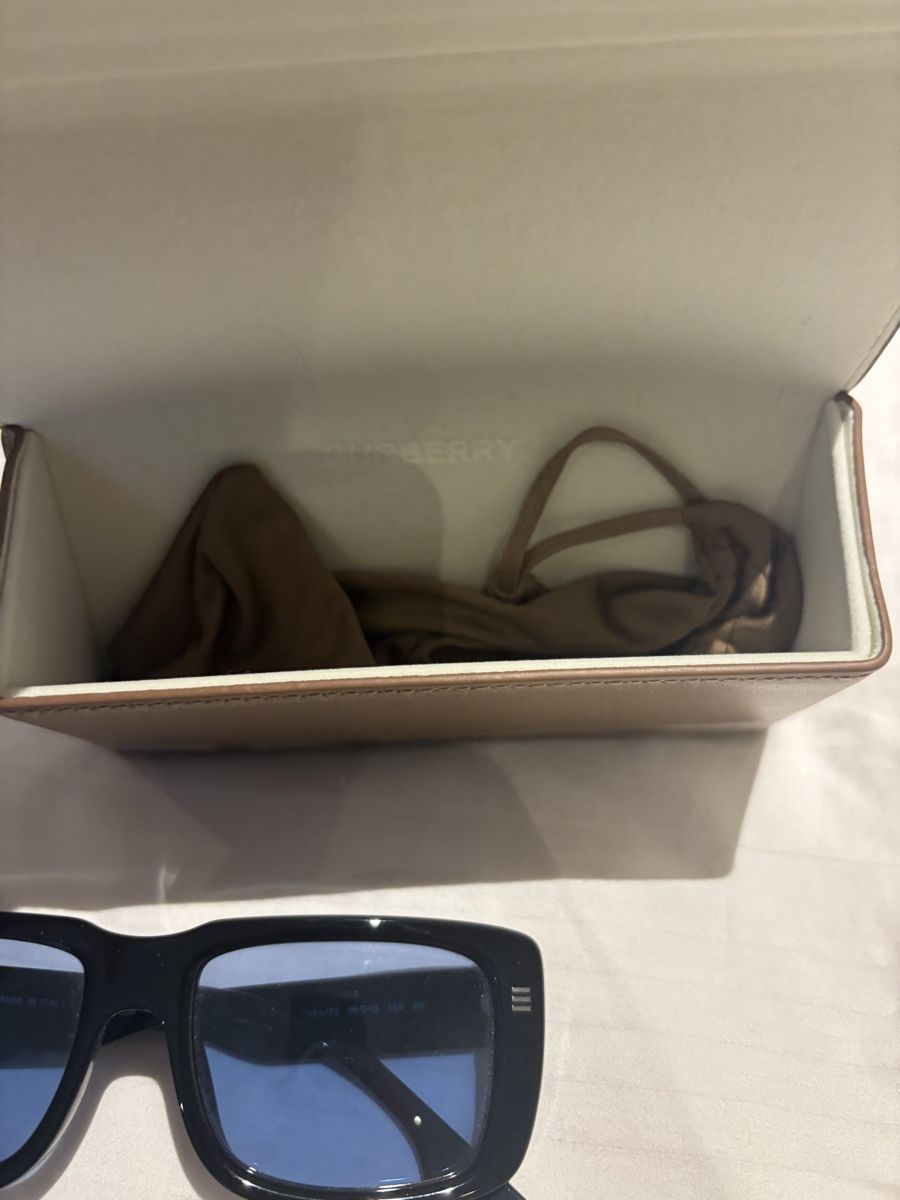 Burberry Brillen & Gläser: Burberry Sunglasses – Neu (gemäss Beschreibung) aus Kilchberg ZH von chw_75d9 3