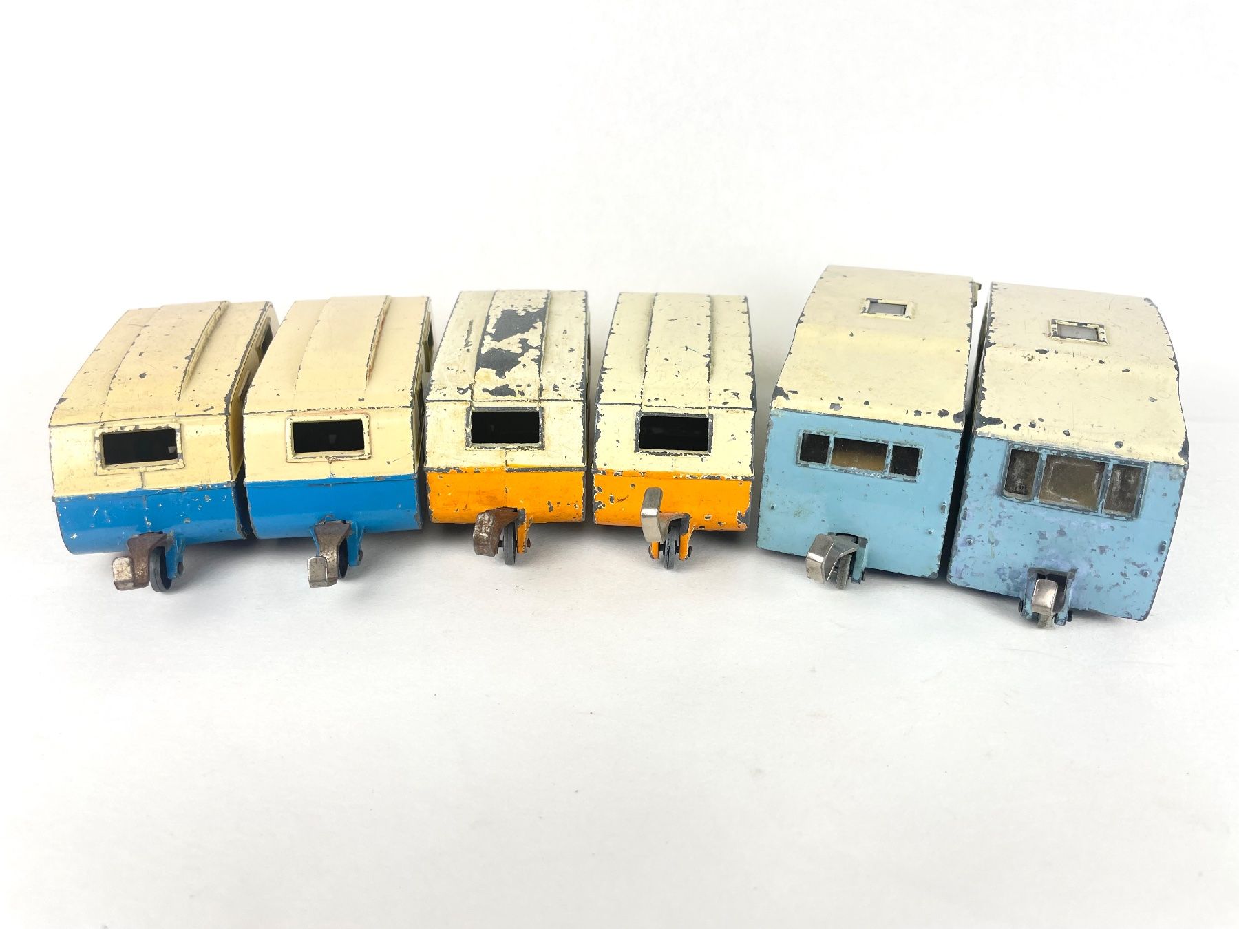 Dinky Toys Voitures modèles: Vintage Dinky Caravans – D'occasion à Genthod par lightyear63 1