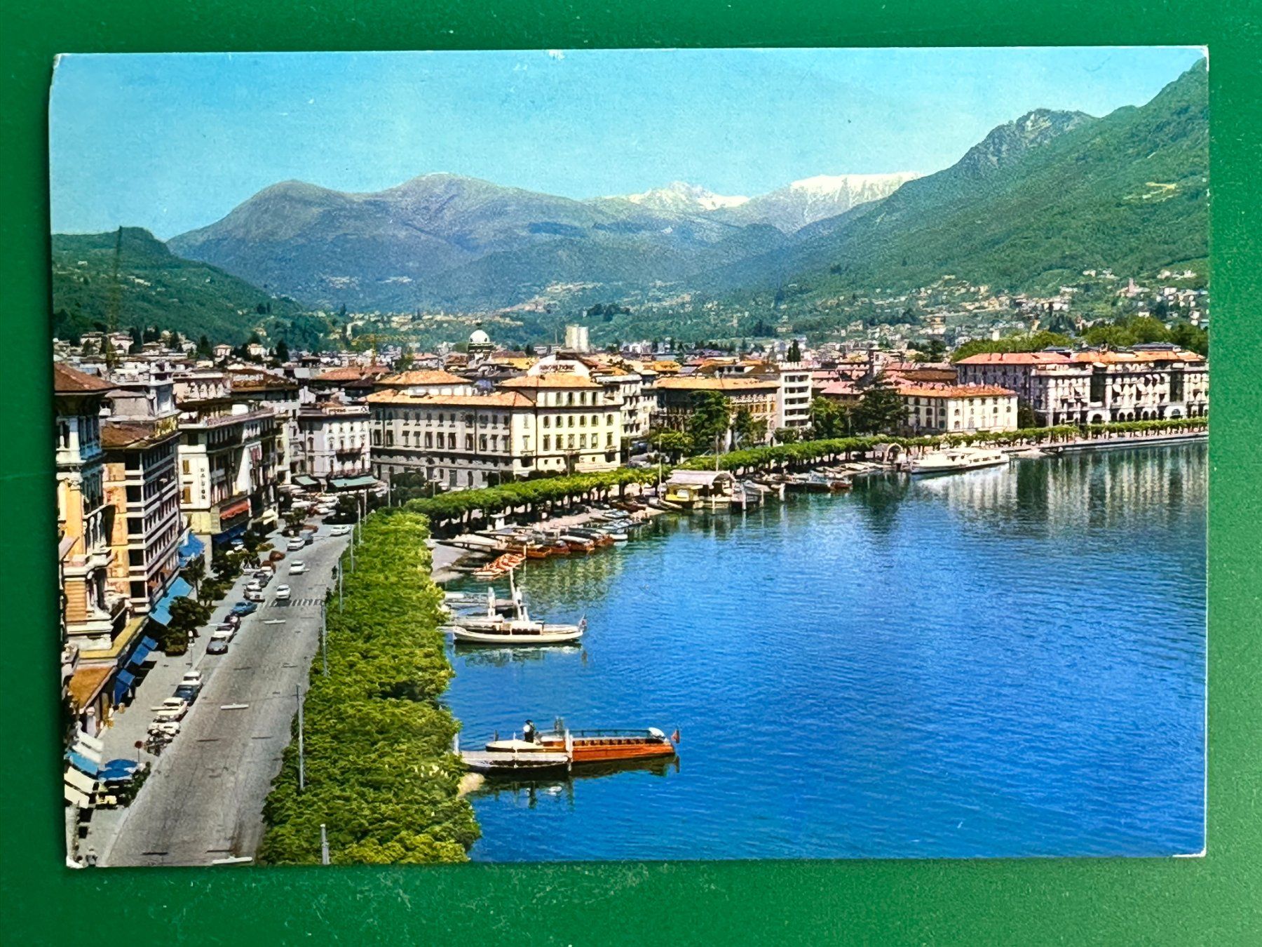 Cartes postales: Lugano - Ansicht des Zentrums – D'occasion à Steg VS par danwer74