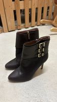Stylische Leder Stiefeletten mit Schnallen – Grösse 38