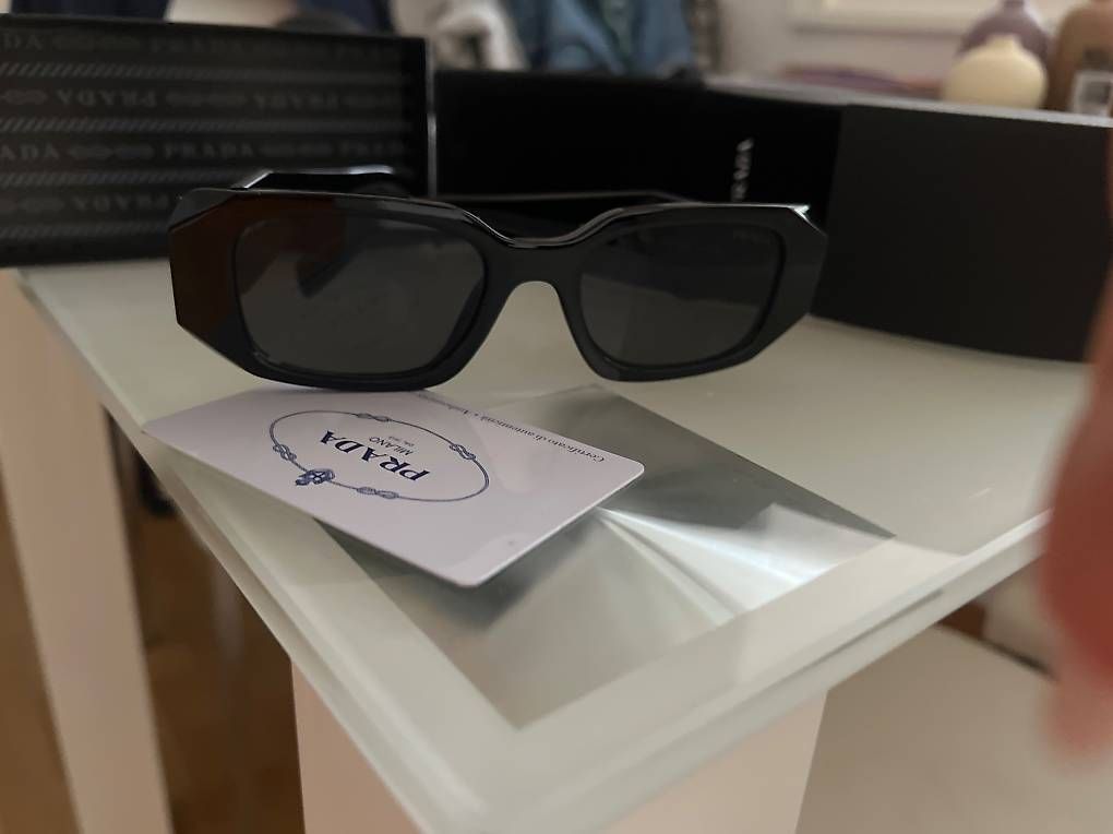 Occhiali & Lenti: Prada Sonnenbrille Damen  – Usato da Zürich venduto da sok_p7zx 2