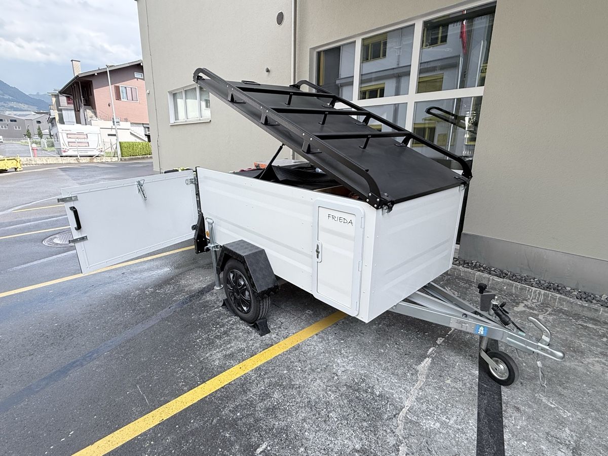 Rimorchi: Anhänger 750 Kg – Usato da Brunnen venduto da san_5s6h