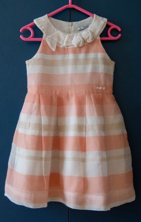 Kleid von Mayoral, Gr. 104
