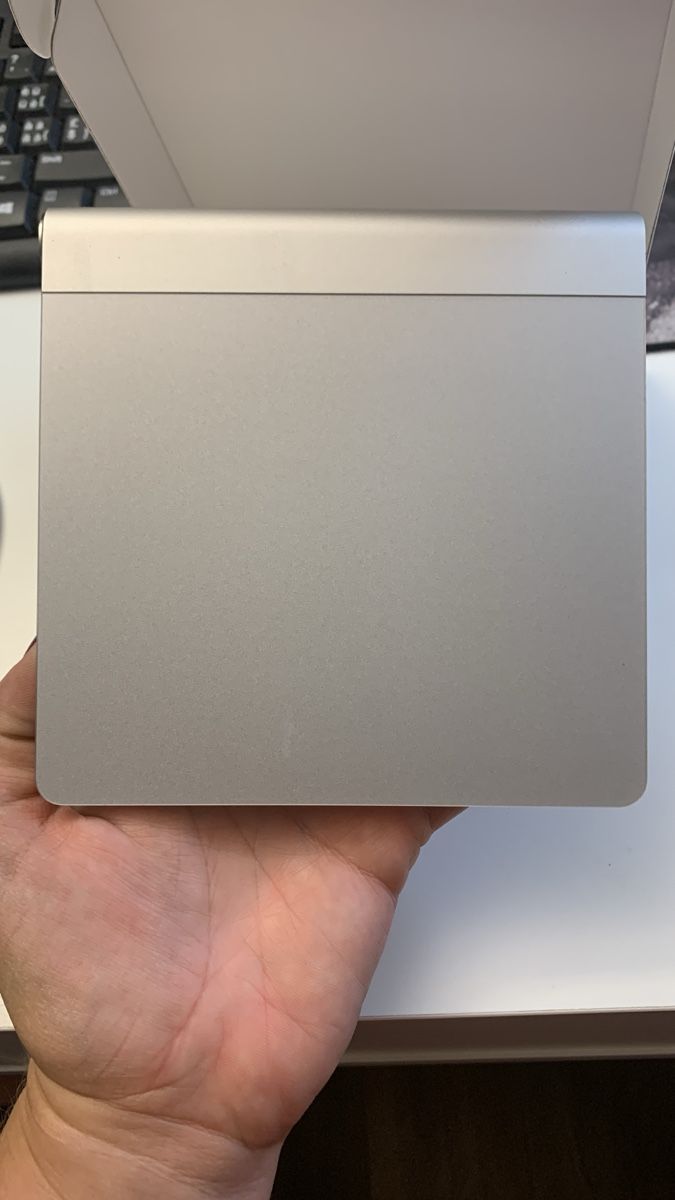 Apple PC: Apple Magic Trackpad A1339 neuwertiger Zustand – Usato da Uetendorf venduto da Hilbodas 2