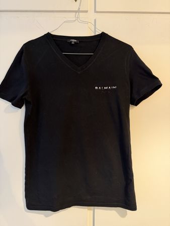 T-shirt Balmain Paris nera - piccolo buchino - M usata poco
