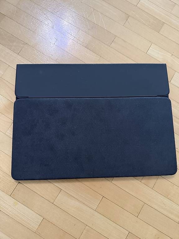 Claviers: Original Apple iPad Smart Keyboard Model A1829 – D'occasion à Scherzingen par polini42 3