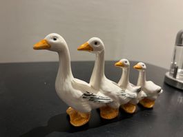 Göbel GOEBEL Porzellan Gänsefamilie  Vintage Ostern
