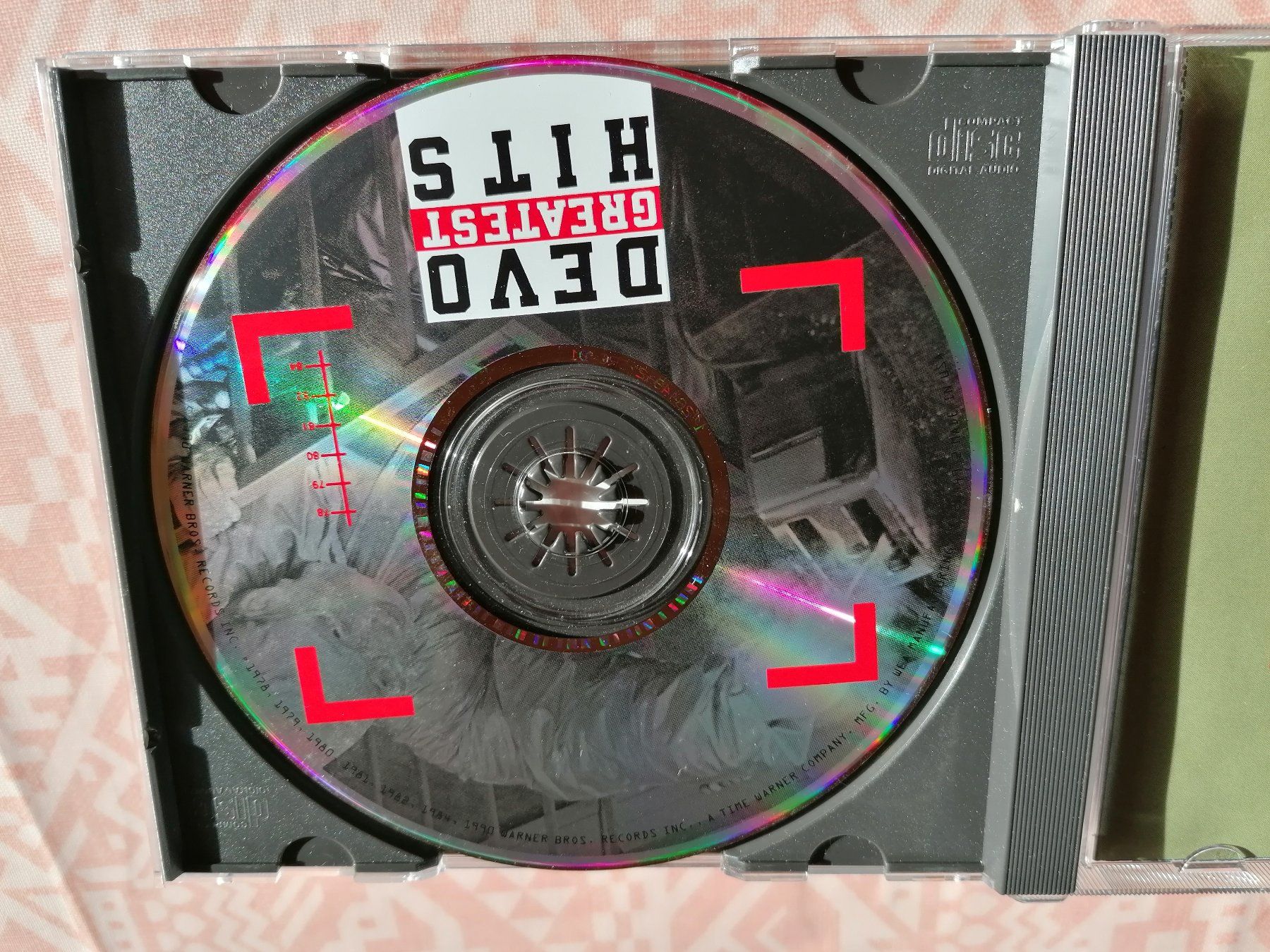 CDs: DEVO - DEVO GREATEST HITS (1978-1990) selten zu finden – Neu (gemäss Beschreibung) aus Ermenswil von easyric 1