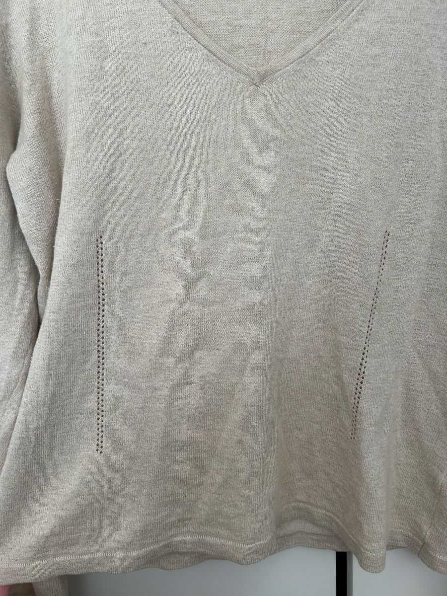 H&M Maglioni & Felpe: Damen Pullover H&M V-Ausschnitt beige Grösse S – Usato da Bern venduto da Vintage_Flexu 2
