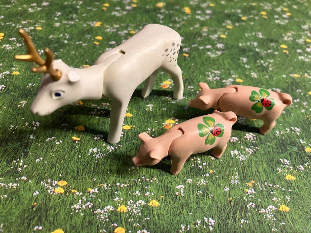 Playmobil Fantasy Reh und Glücksschweine (Gebraucht) in Läufelfingen ...