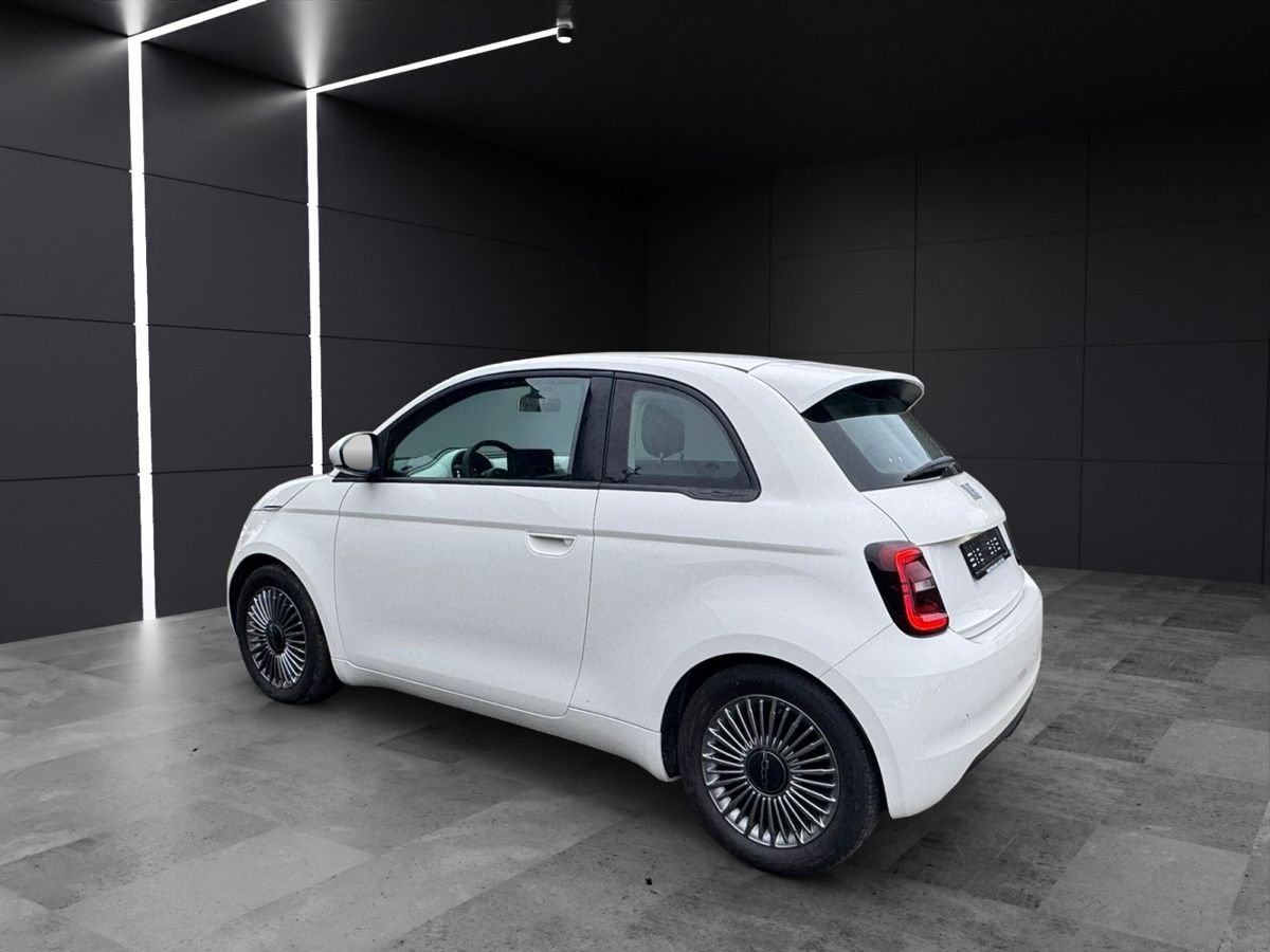 Fiat Automobili: Fiat 500e Icon 119ps 2023 jg – Usato da Orpund venduto da demetris 5