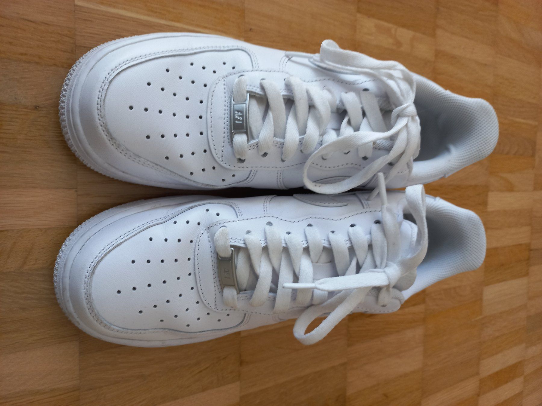 Nike Damenschuhe: Nike Air Force One Gr. 41 – Neu (gemäss Beschreibung) aus Rümlang von moose_6 1