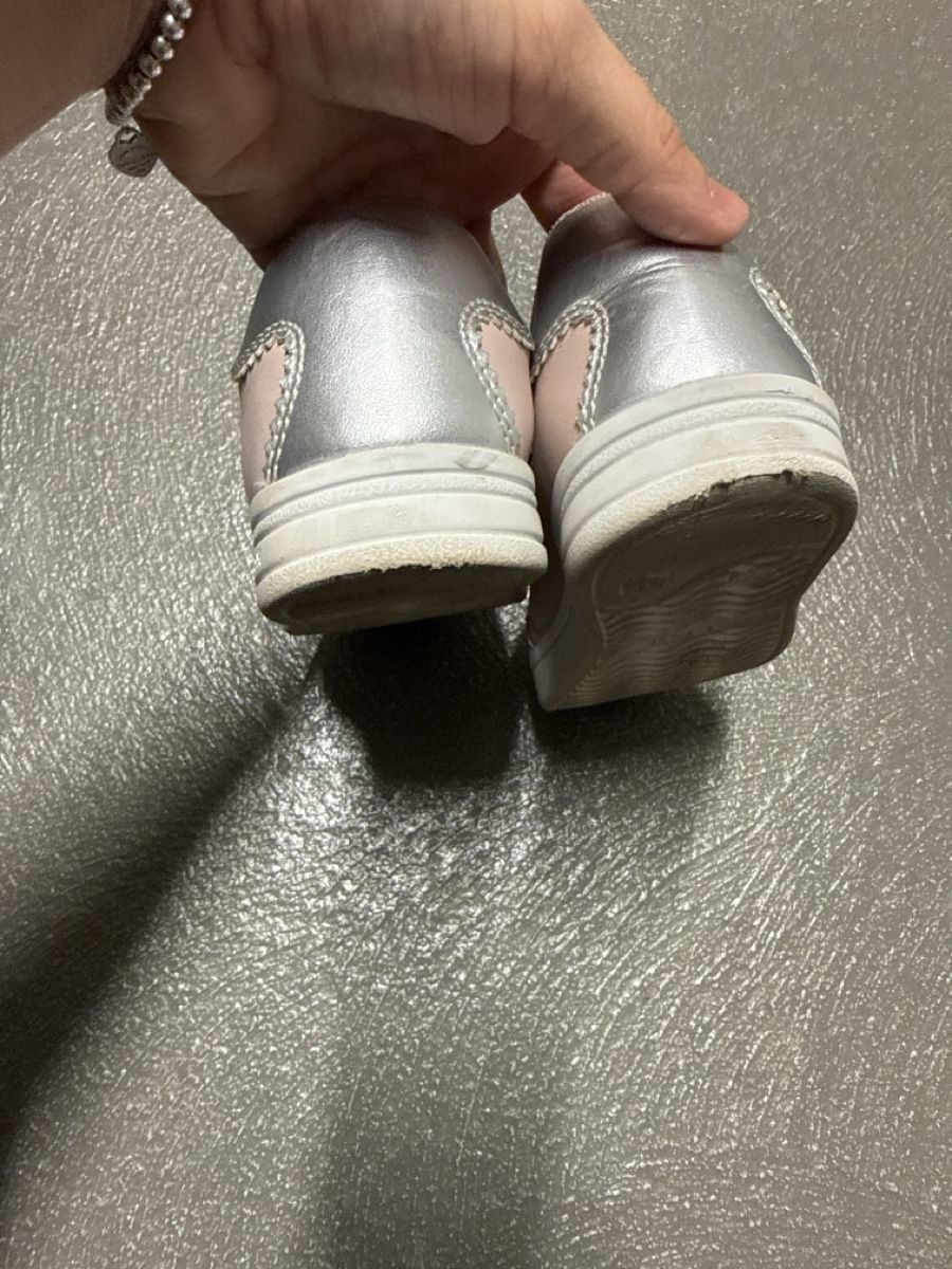 Geox Scarpe per ragazze: Geox Kinderschuhe, Grösse 31 – Usato da Rothrist venduto da sih_75h7 2