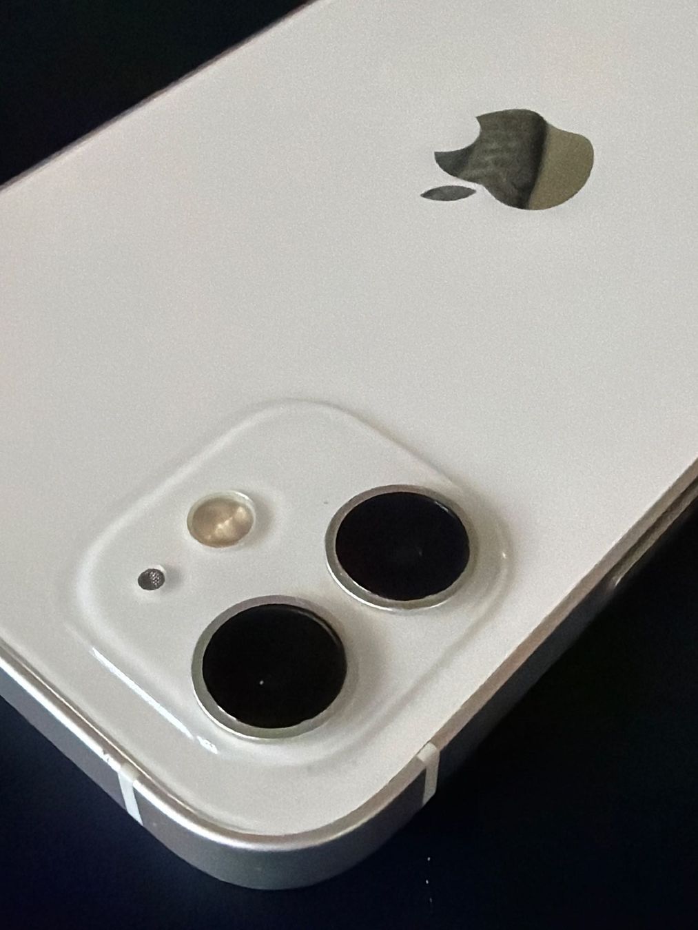Apple Telefoni cellulari / Smartphones: iPhone 12, 128GB, Weiss – Usato da Illnau venduto da Halixx 2