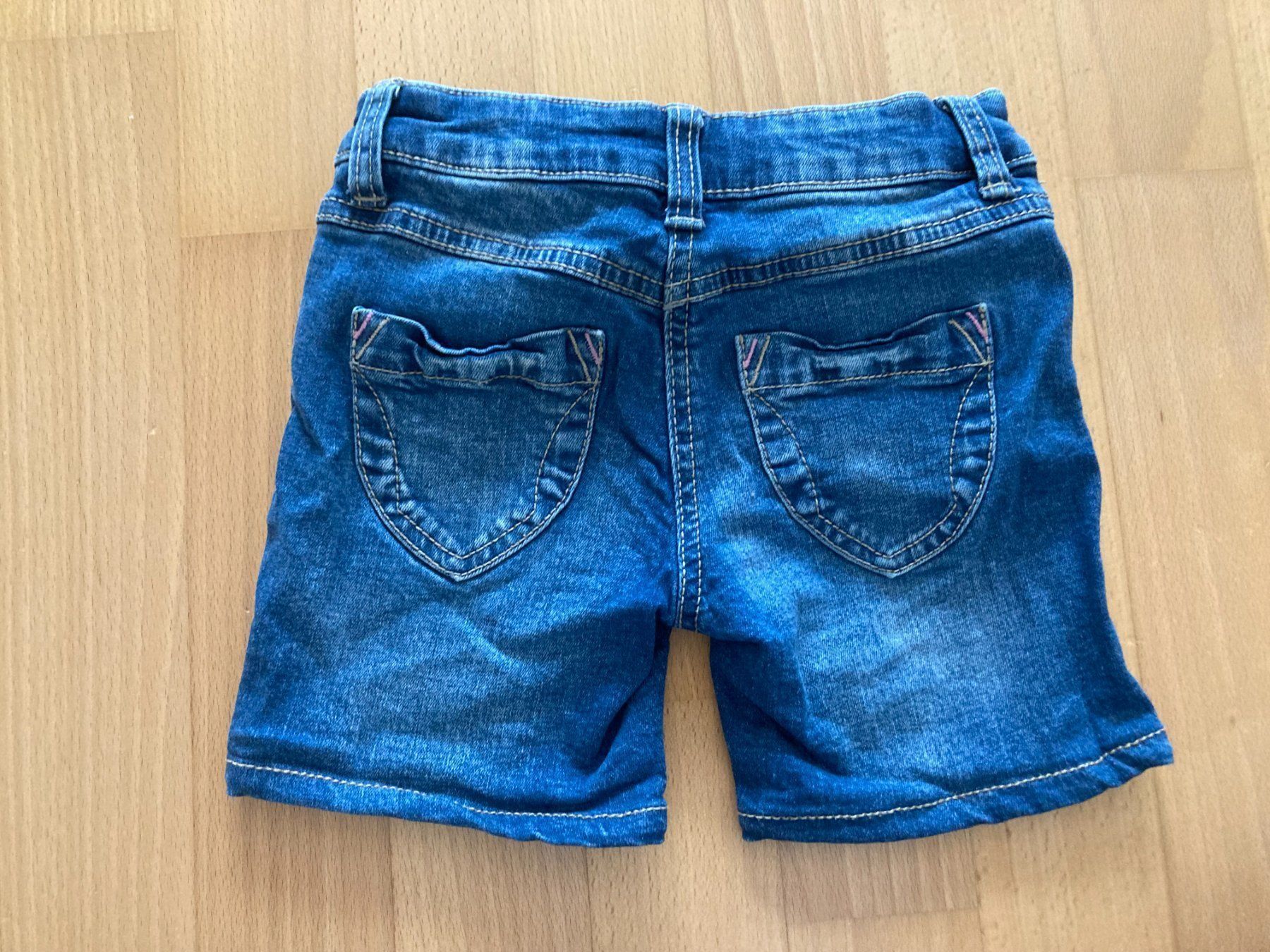 Pantalons: Jeans Shorts "s.Oliver" – Neuf (Voir description) à Muttenz par Juvenile33 4