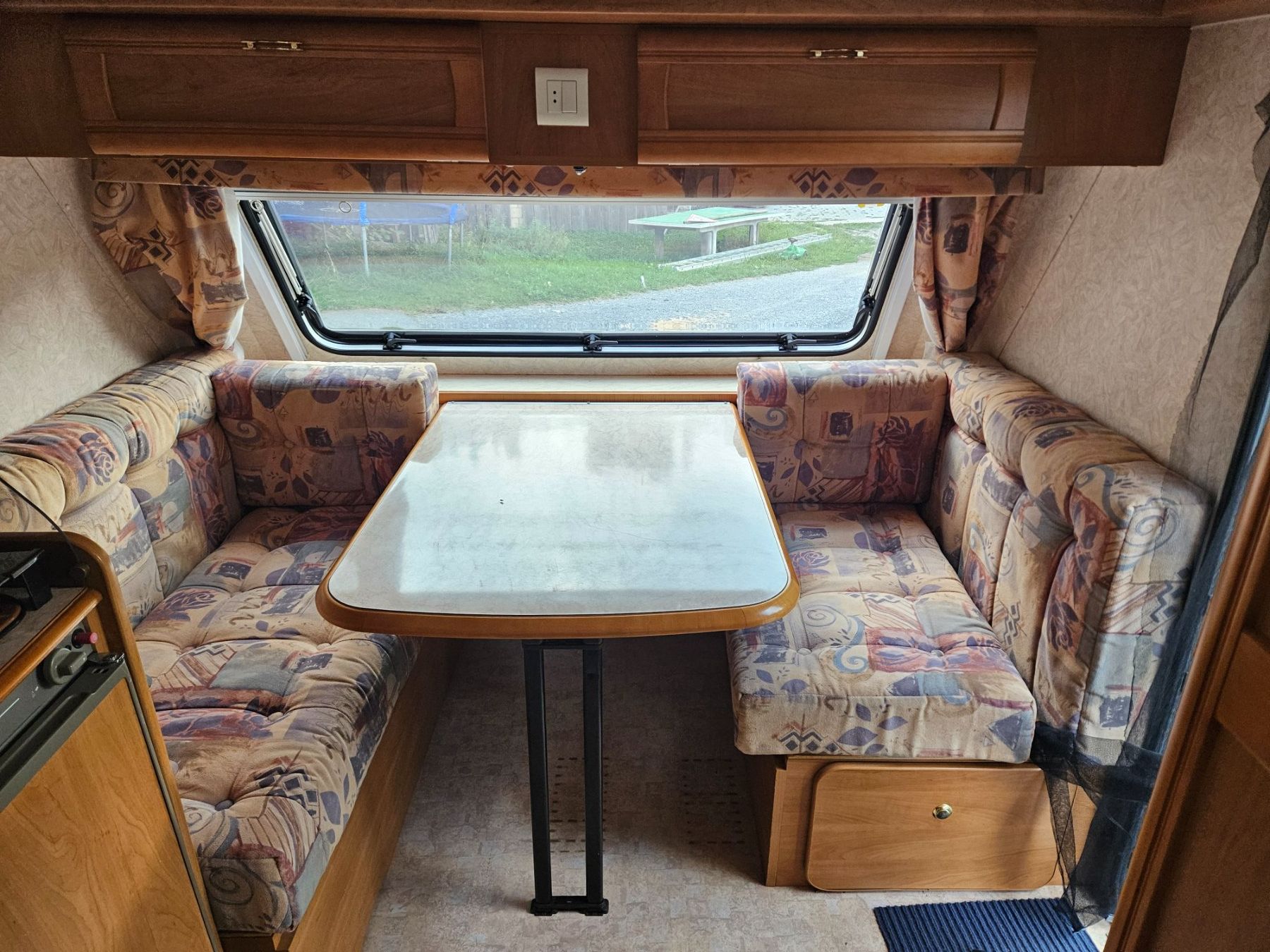 Rapido Veicoli da campeggio: Hubdachwohnwagen Rapido Club 38 – Usato da Wädenswil venduto da rolfwaser 7